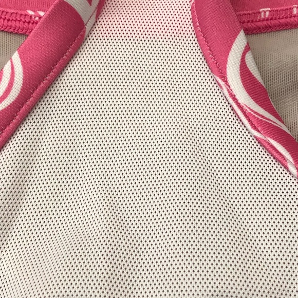 Under Armour Heat Gear Workout Tank - Picture 3 of 6